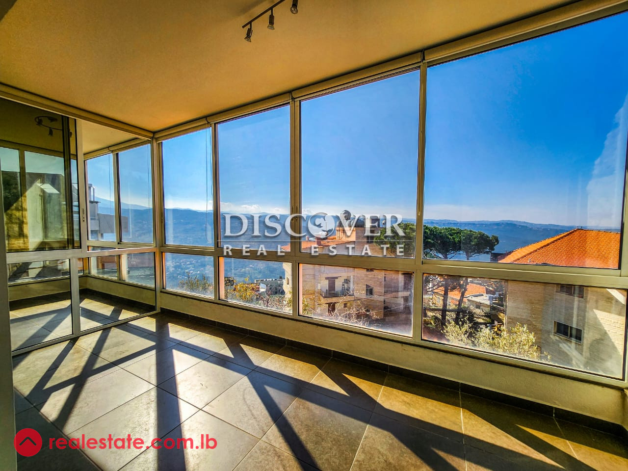 Apartment for sale in Baabdat 230sqm , DRE5945 Apartment in